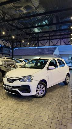 TOYOTA ETIOS 1.3 X 16V FLEX 4P MANUAL TOYOTA ETIOS 1.3 X 16V FLEX 4P MANUAL